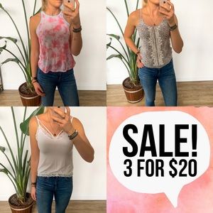 BUNDLE - American Eagle/Aerie Tank Top Size XS/S